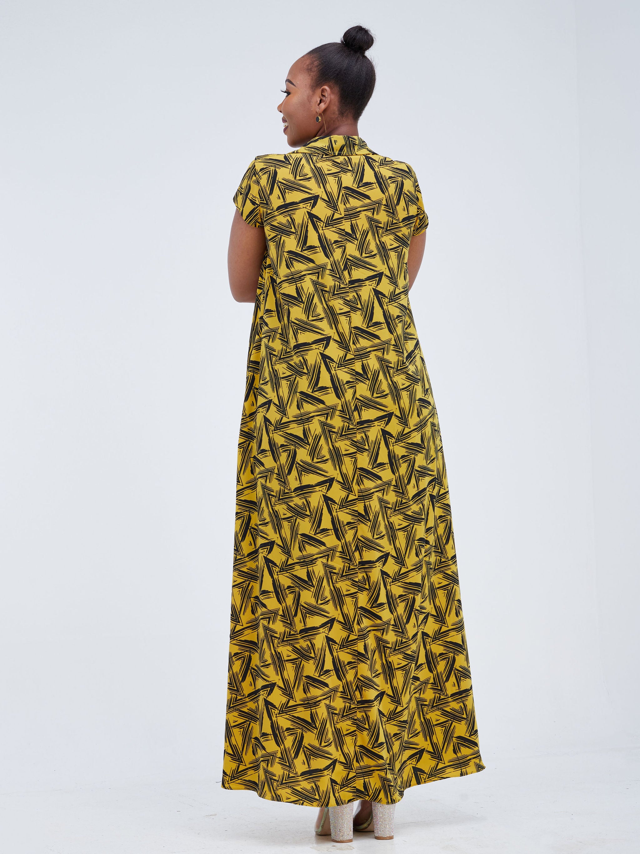 Vivo Zuri Cap Sleeved Maxi Dress - Mustard Geometric Print