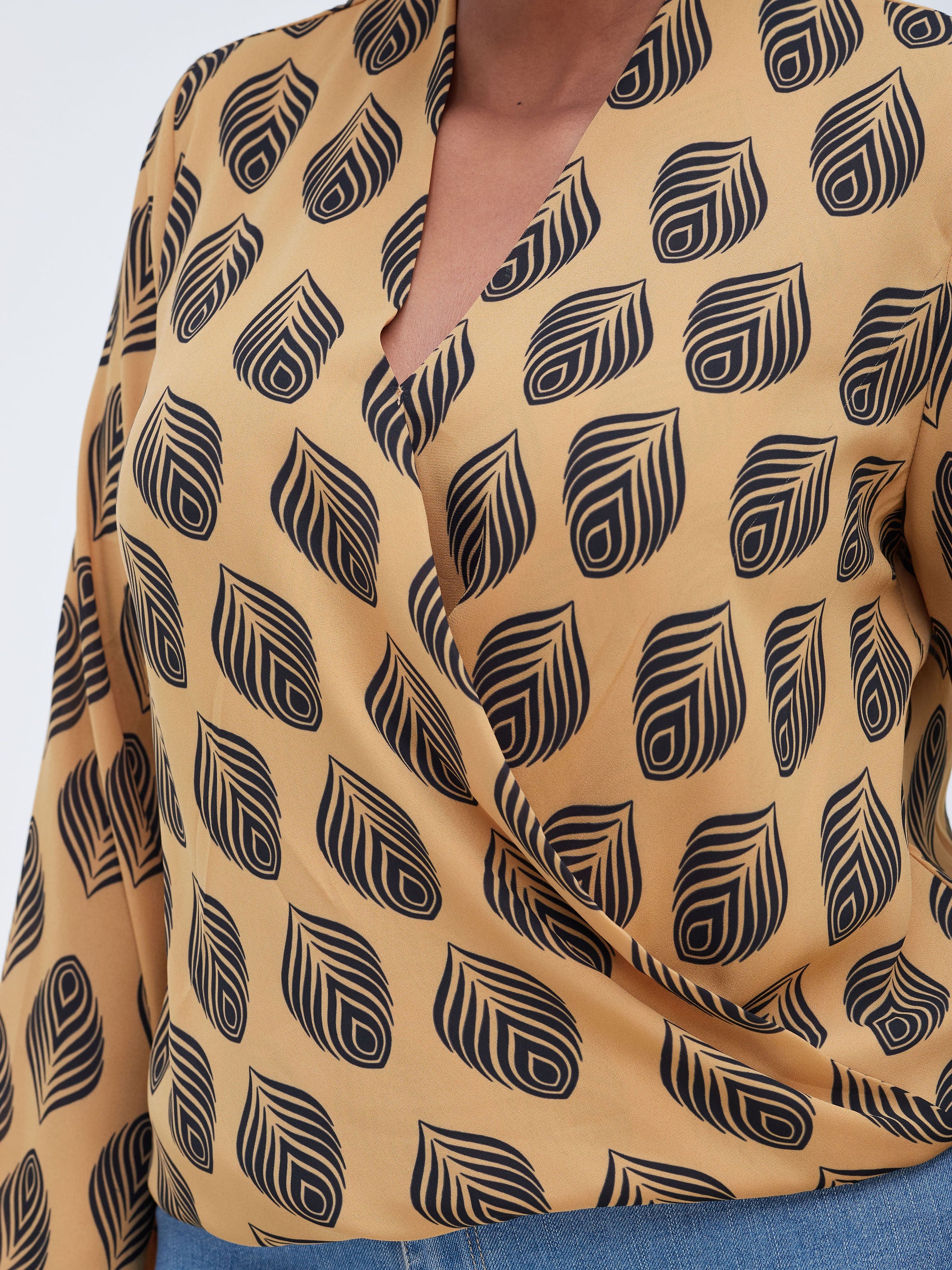 Safari Talek Lap - Over Top - Brown / Black Print