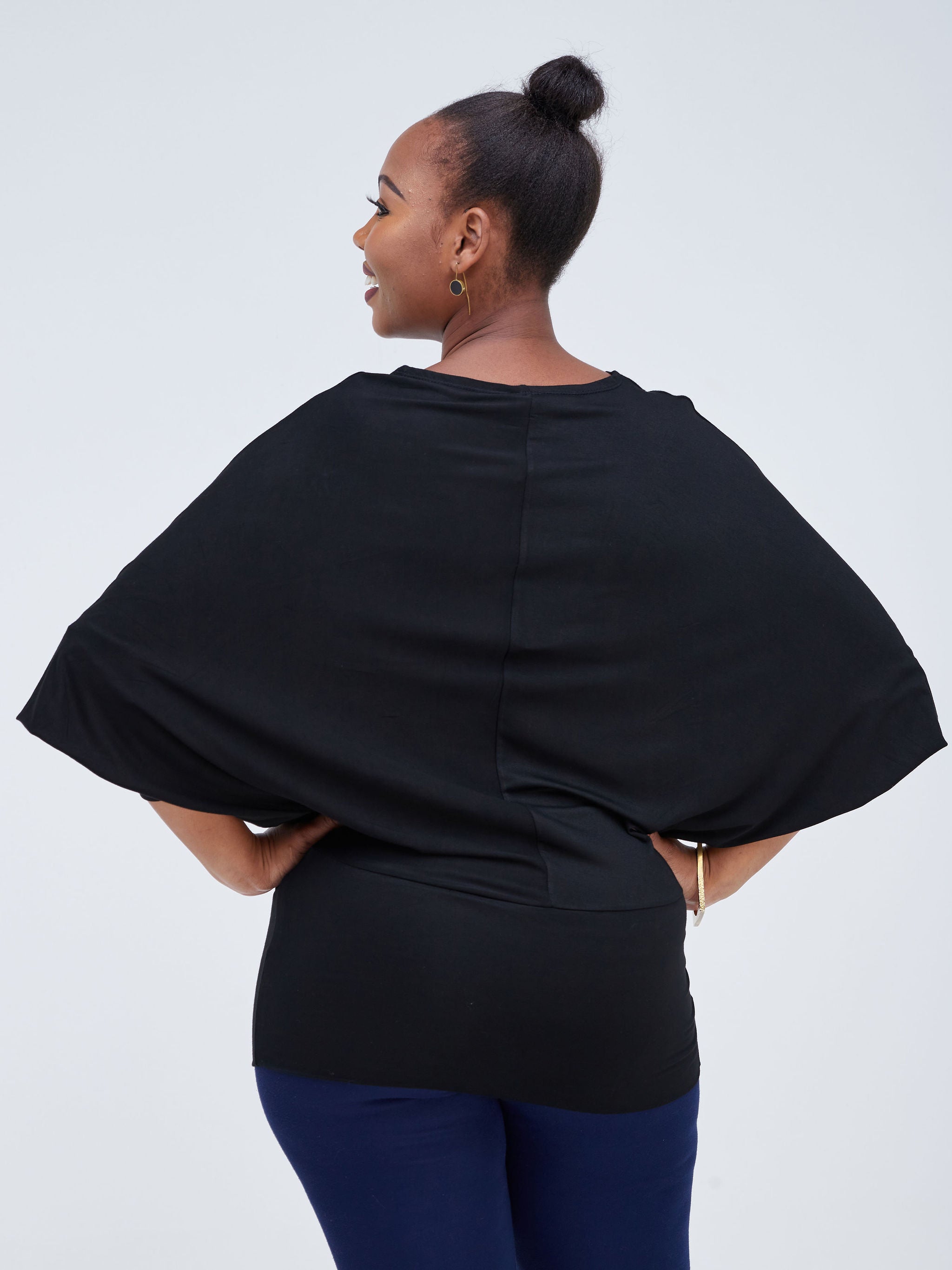 Vivo Cora Dolman Cuffed Top - Black