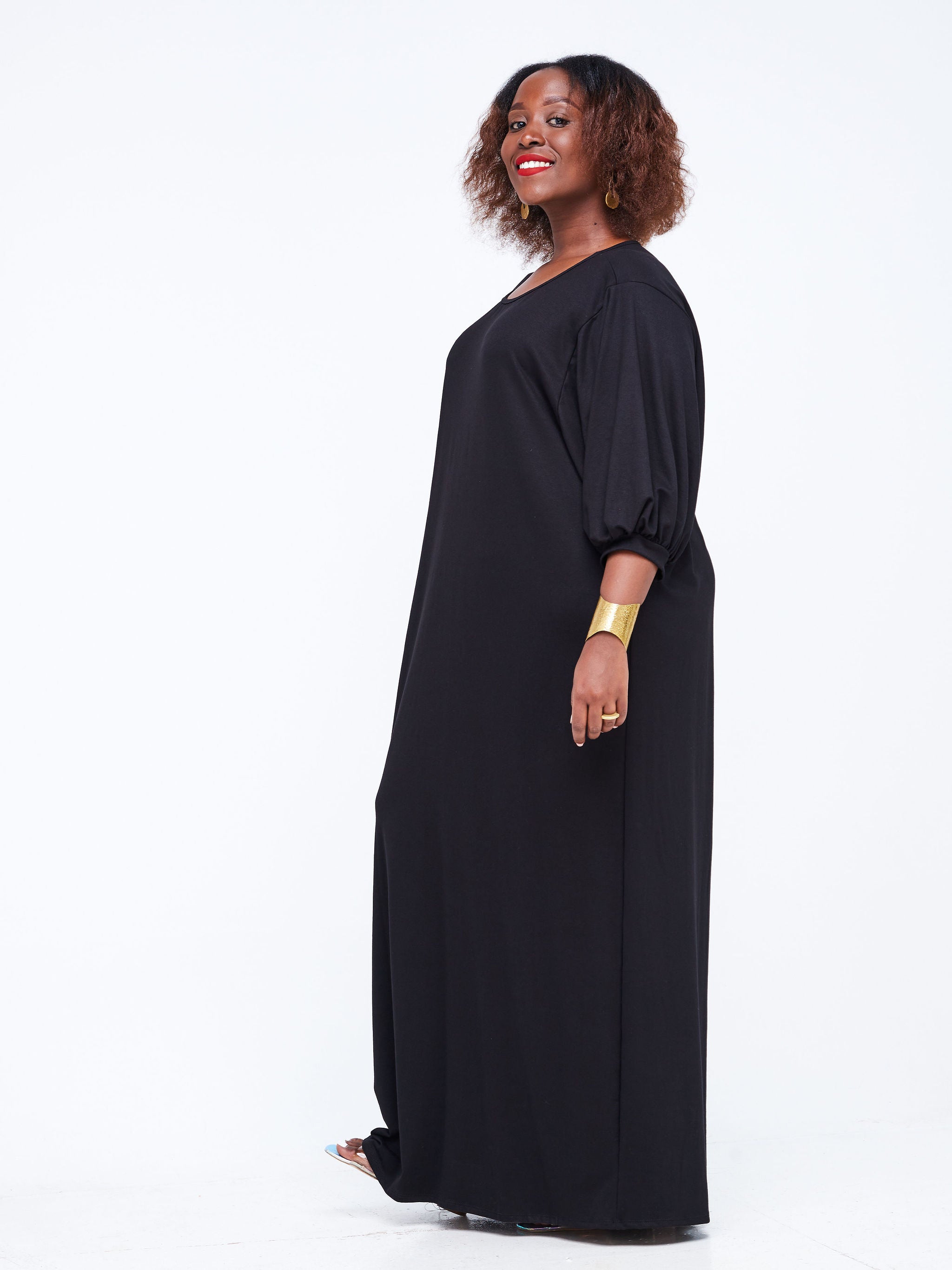 Vivo Wingu Puff Sleeve Maxi Dress - Black