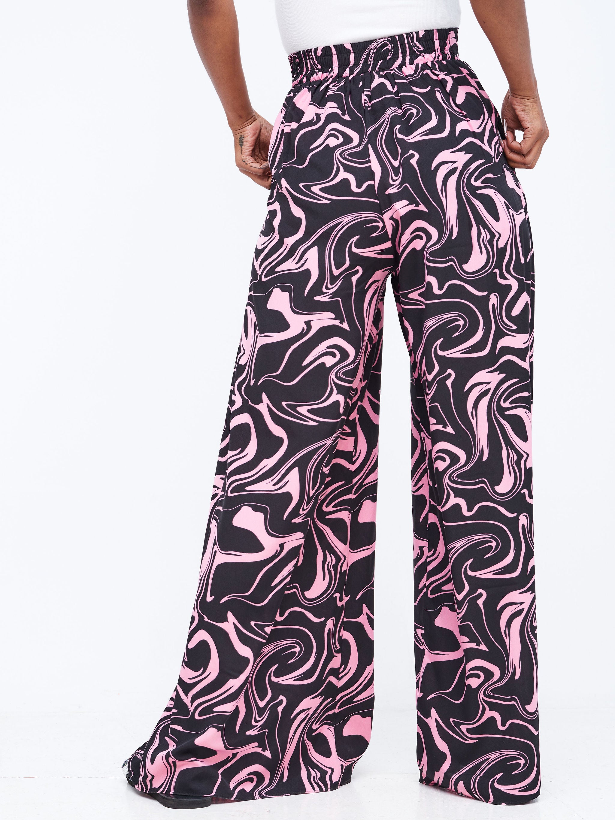 Vivo Basic Crepe Pants - Black / Pink Abstract Print