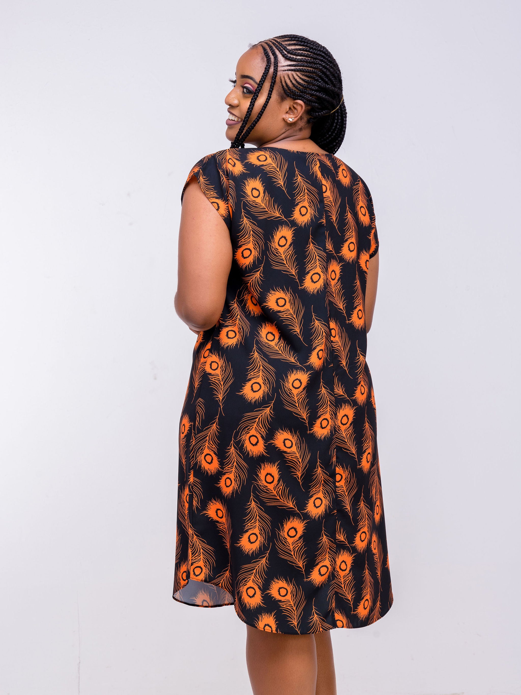 Vivo Zola Drop Shoulder Knee Length Dress - Black / Orange Animal Print