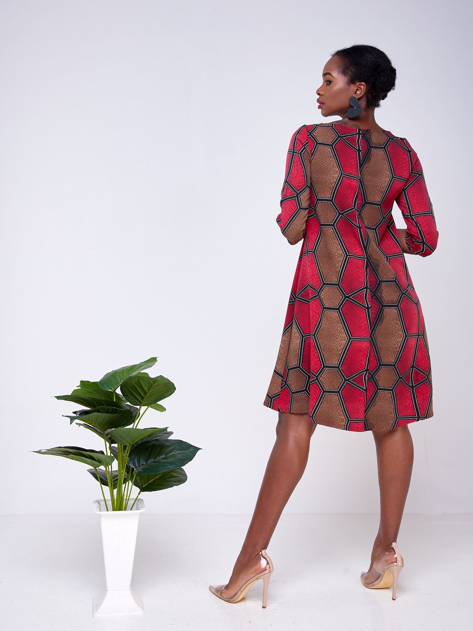 Vivo 3/4 Sleeve Tuni Tent Knee Length Dress - Dark Red / Brown Abstract Print