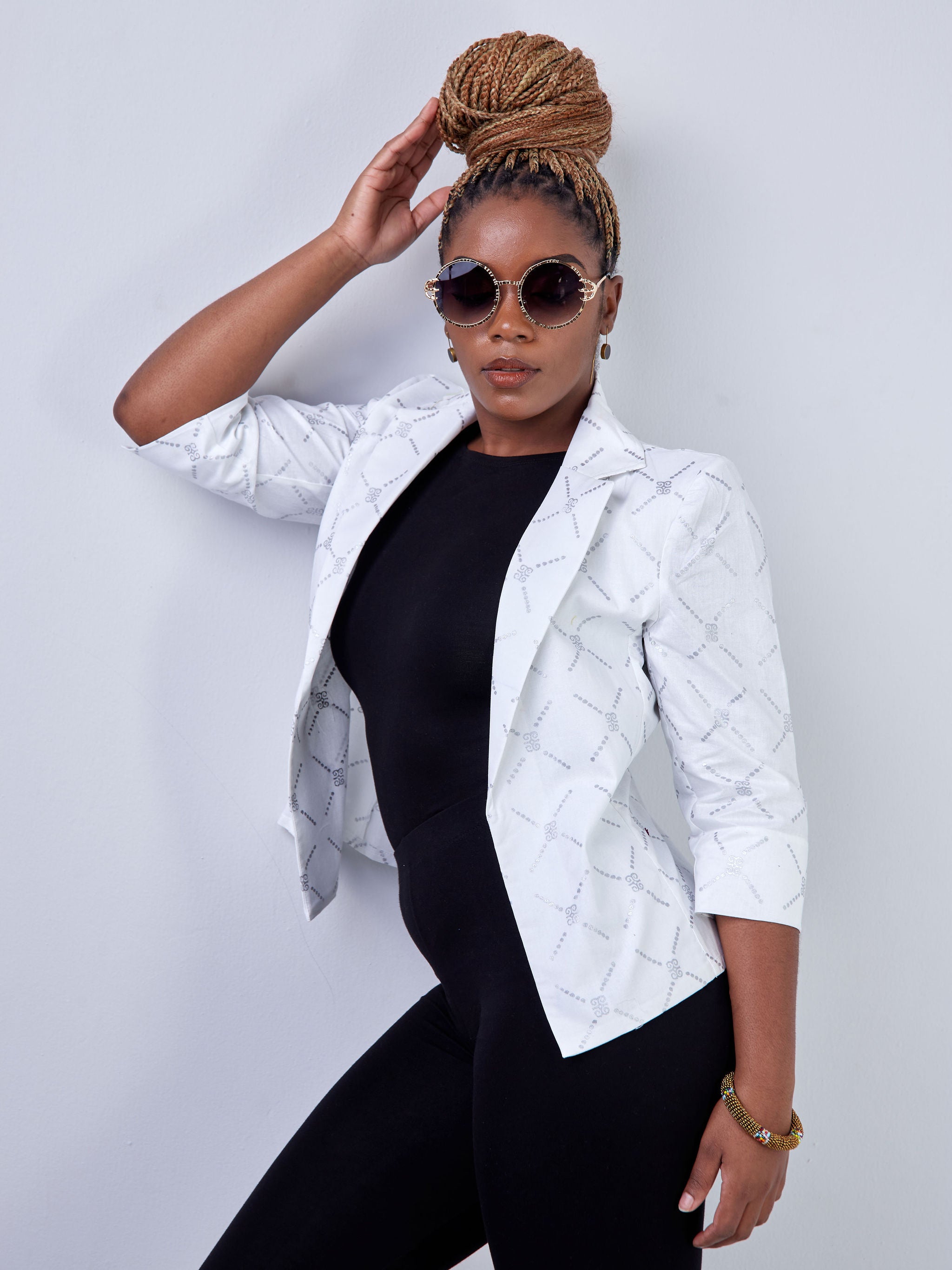 Safari Mara 3/4 Sleeve Jacket - White / Silver Ankara Print