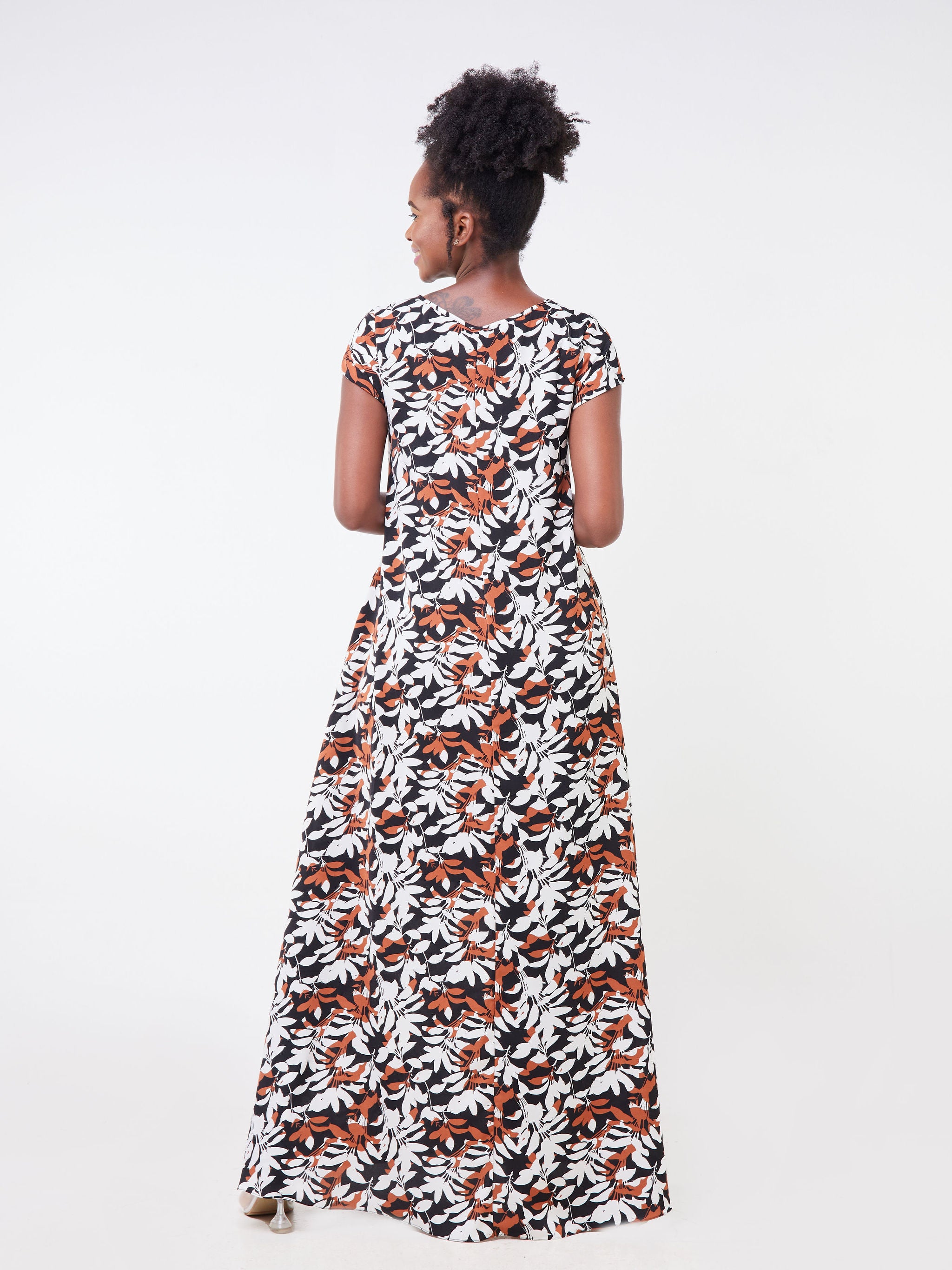 Vivo Basic Cap Sleeved Tent Maxi Dress - Chocolate / Black Abstract Print