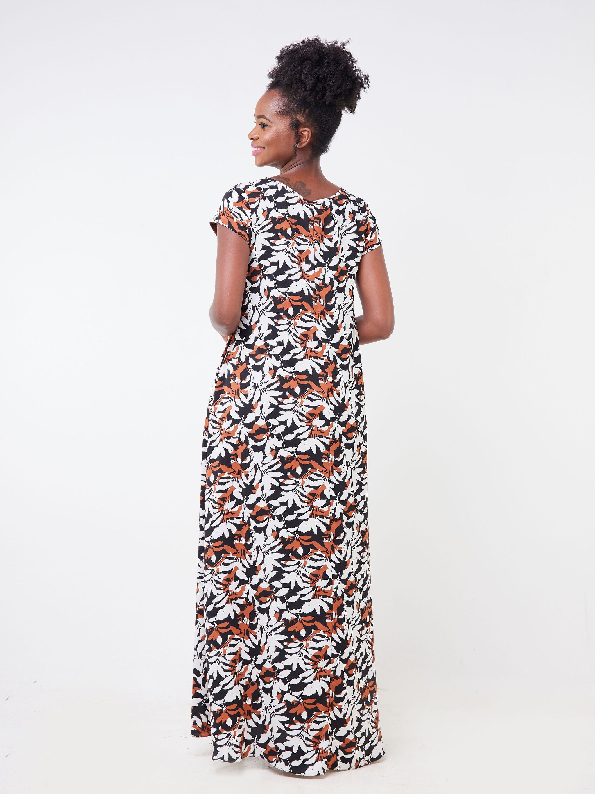 Vivo Basic Cap Sleeved Tent Maxi Dress - Chocolate / Black Abstract Print
