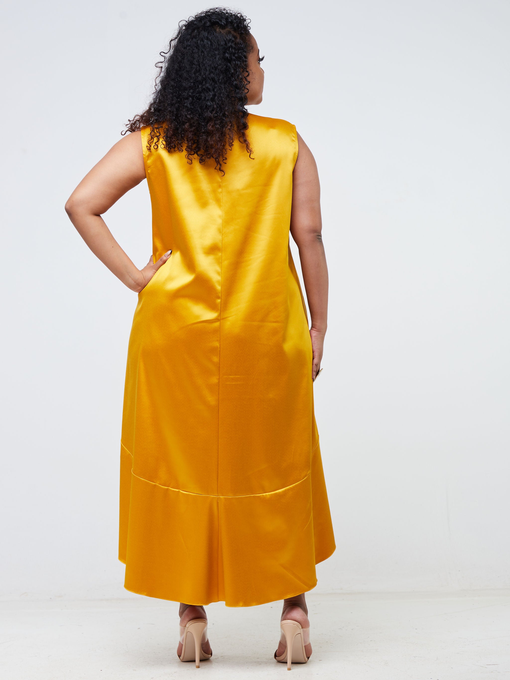 Vivo Adisa Tent Tiered Knee Length Dress - Mustard