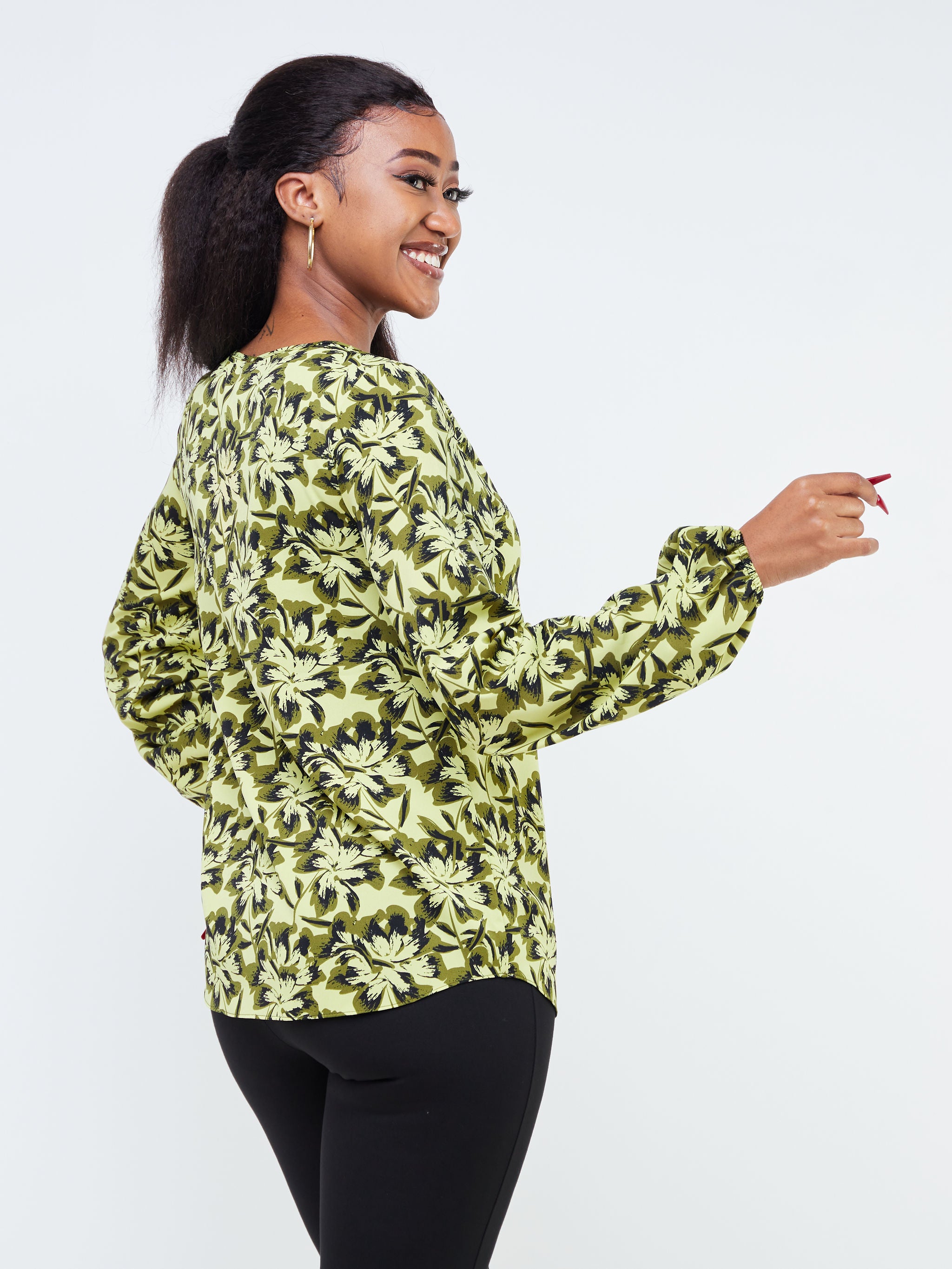 Vivo Basic Long Sleeved Bishop Top - Green / Navy Blue Floral Print