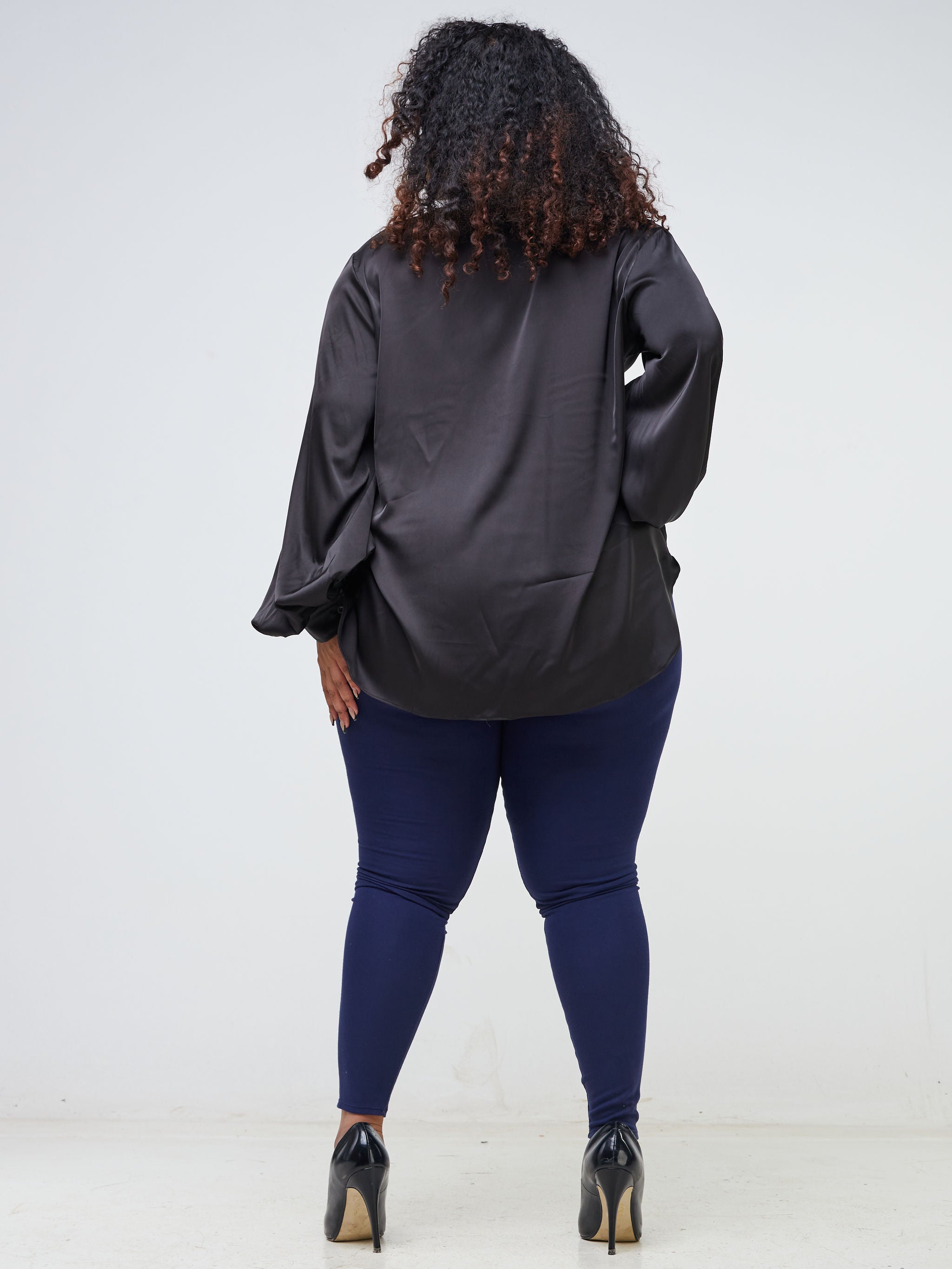 Vivo Raha Bishop Sleeve Shirt - Black