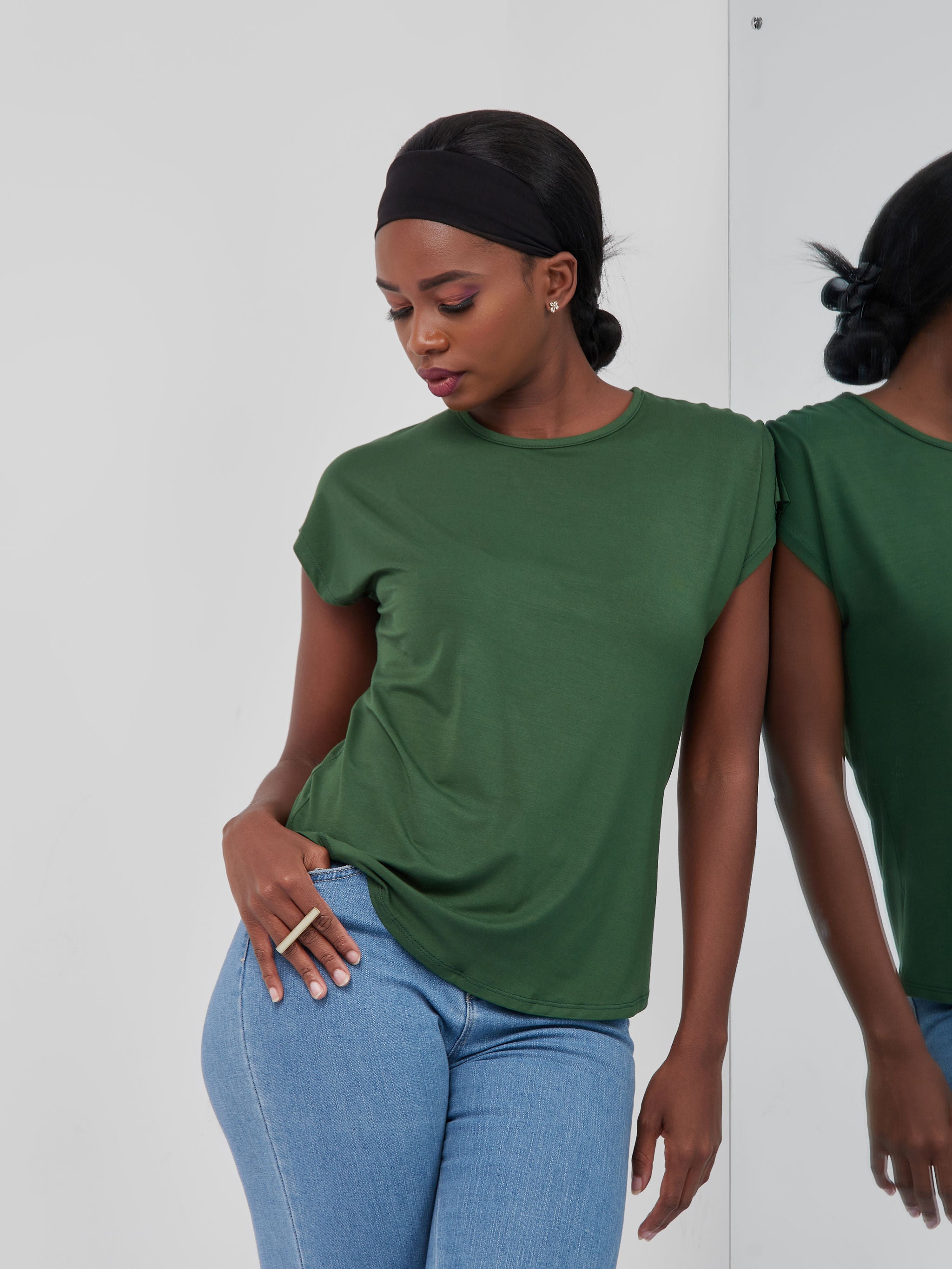 Vivo Basic Drop Shoulder Top - Army Green