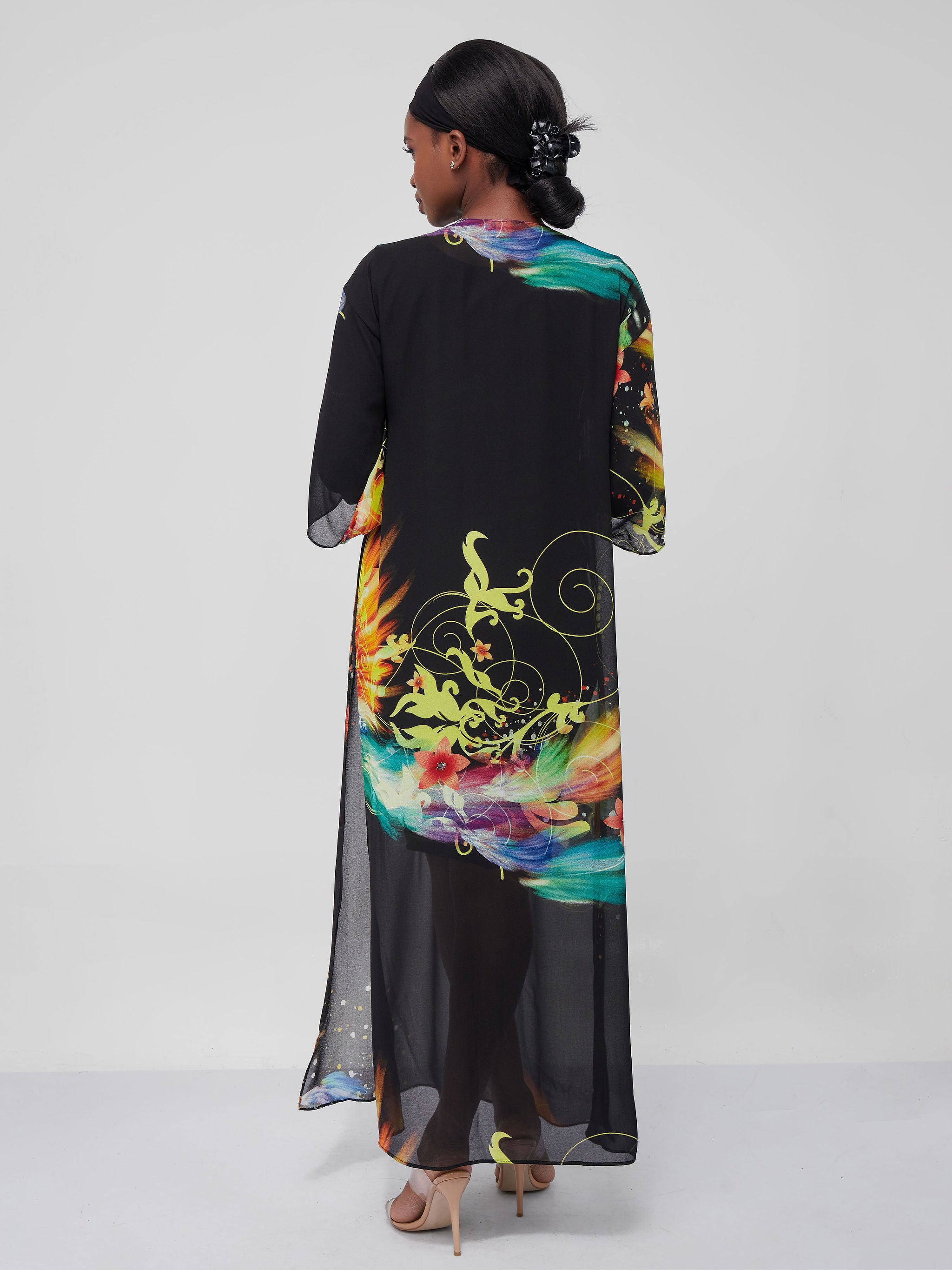 Vivo Basic Nandi High Slit Kimono - Black / Mustard Spiral Print