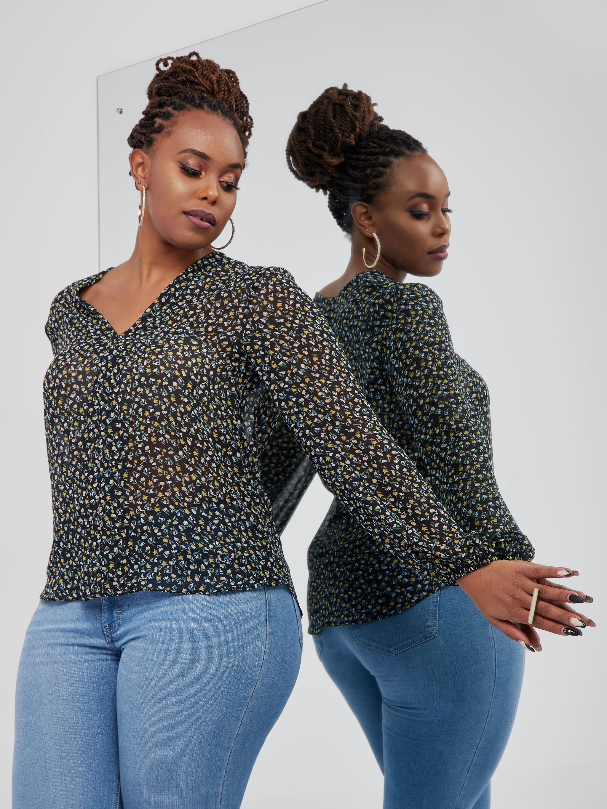 Vivo Basic V-Neck Bishop Sleeve Top - Black / Yellow Floral Print