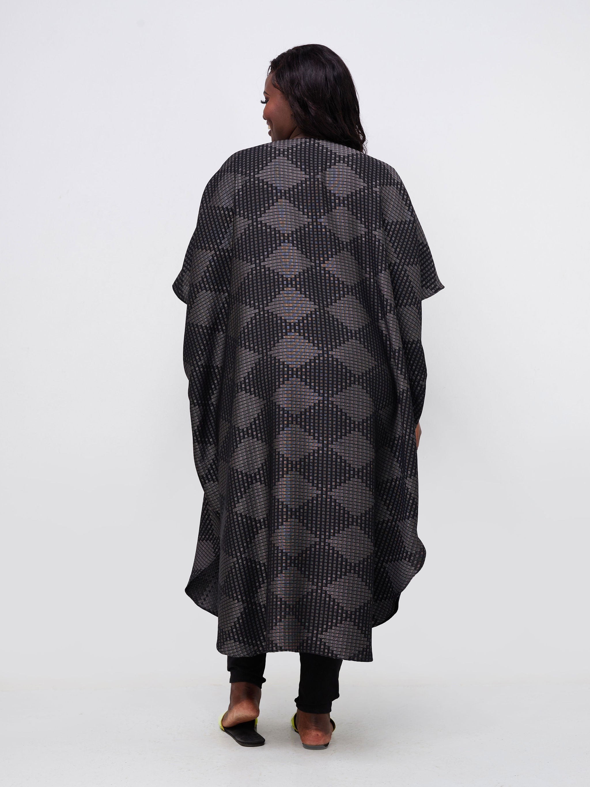 Vivo Basic Open Kaftan - Black / Silver Geometric Print