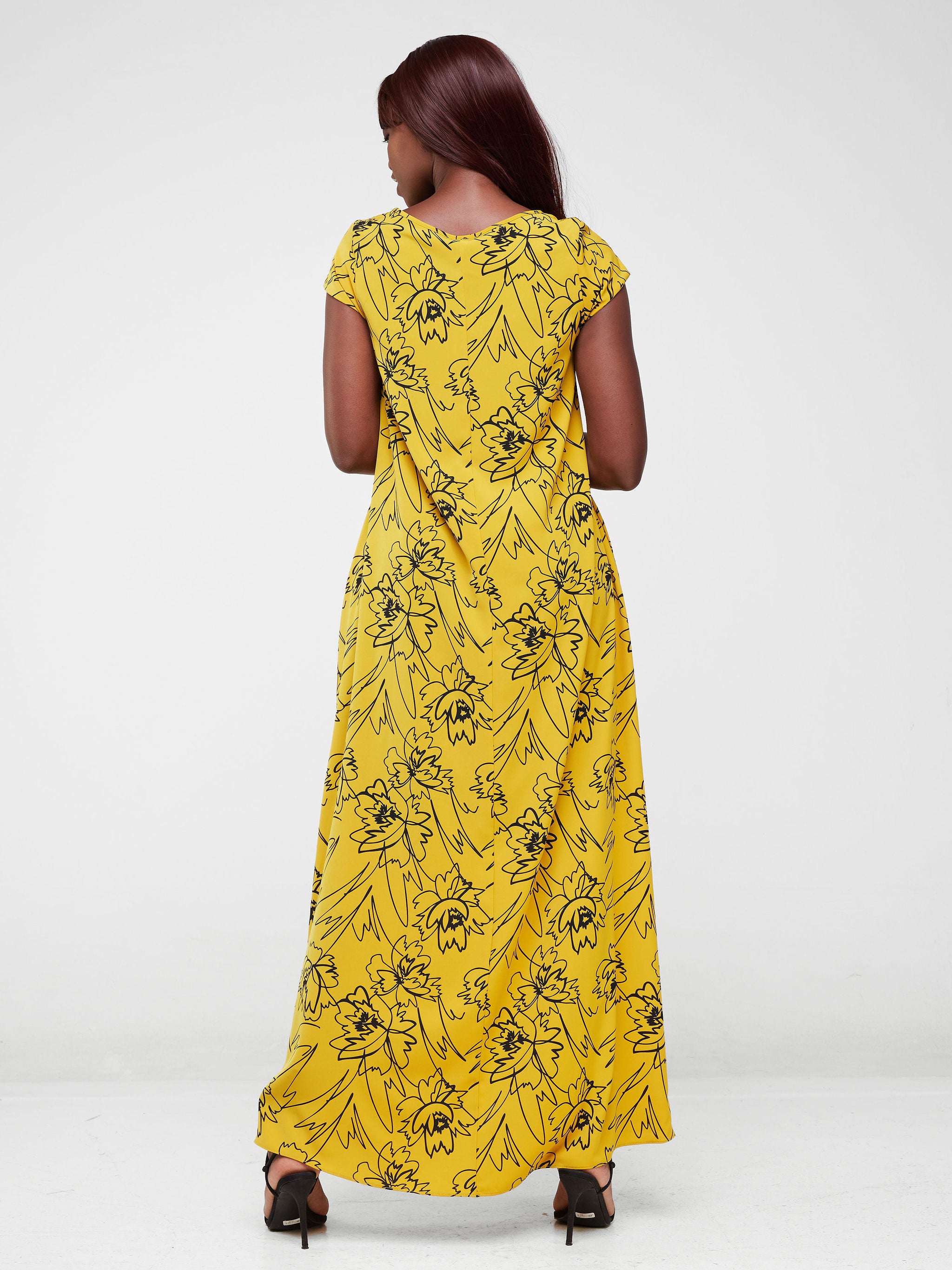 Vivo Basic Cap Sleeved Tent Maxi Dress - Yellow / Black Abstract Print