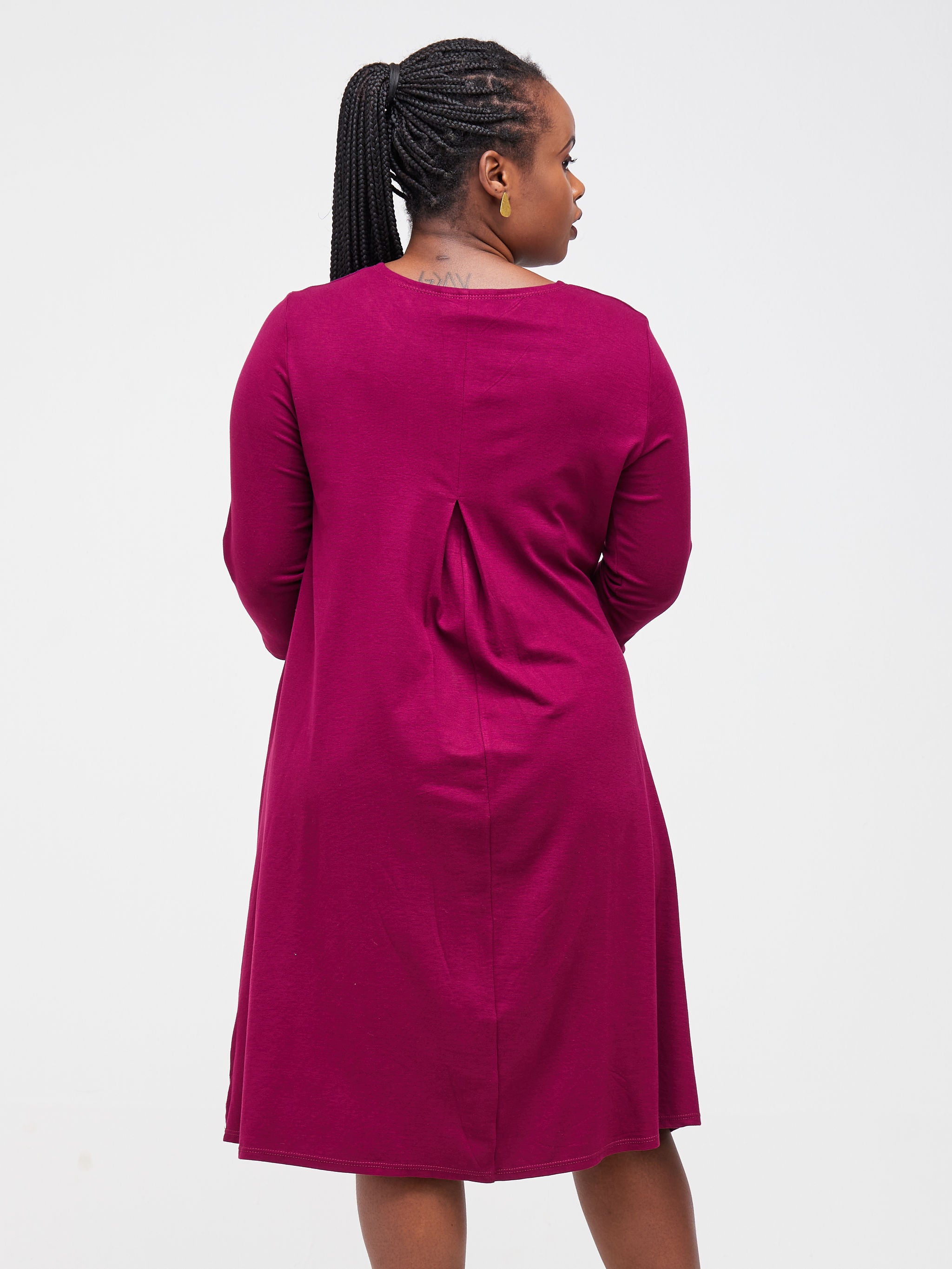 Vivo Basic Julia 3/4 Sleeve  Back Pleat Knee Length Dress - Burgundy