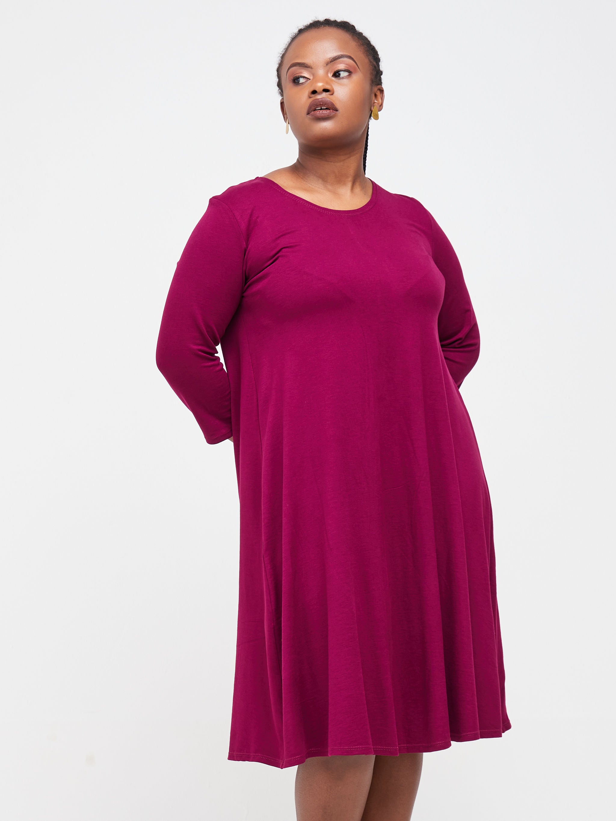 Vivo Basic Julia 3/4 Sleeve  Back Pleat Knee Length Dress - Burgundy