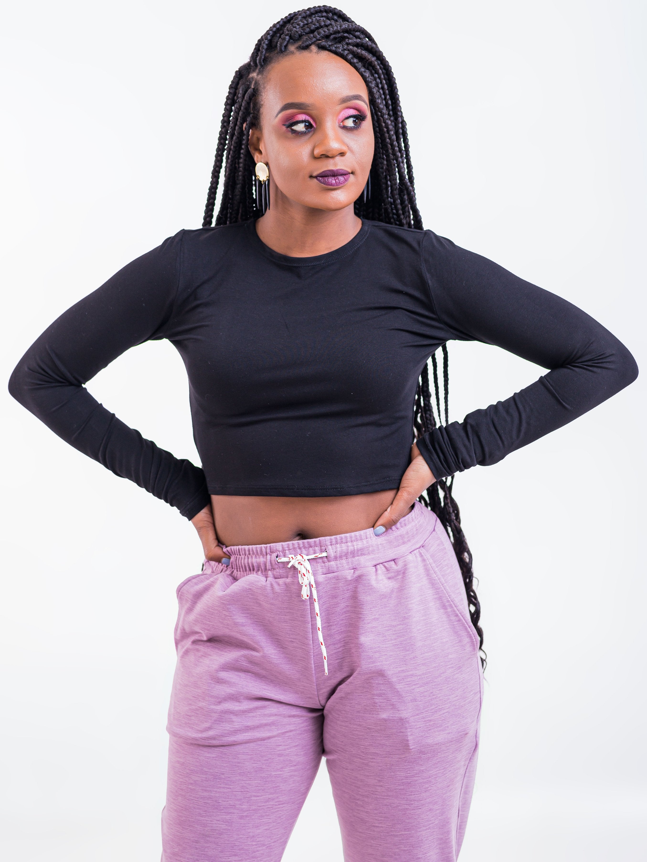 Zetu Long Sleeved Crewneck Crop Top - Black - Shop Zetu