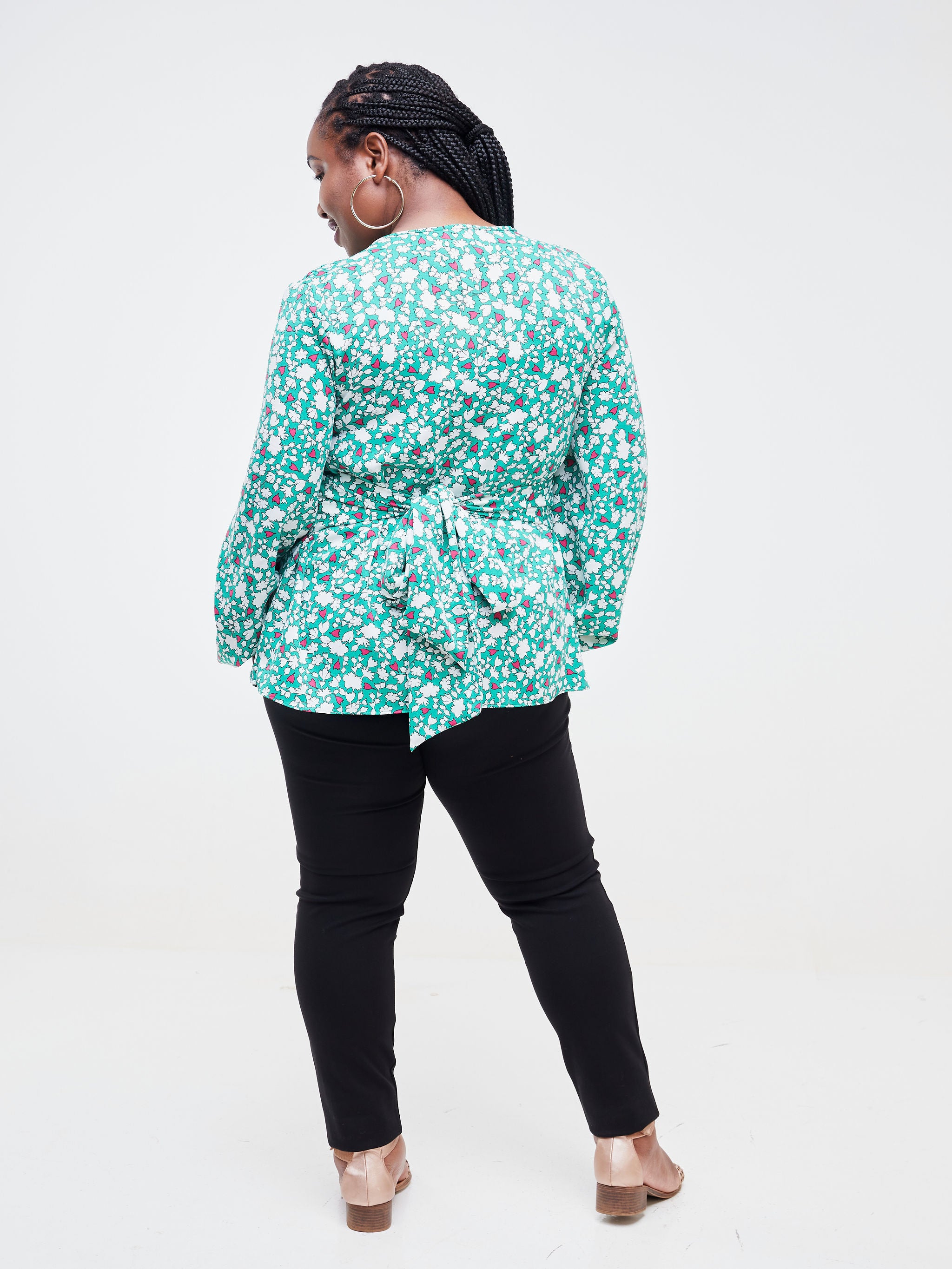 Vivo Dalia Bishop Sleeve Tie Top - Green / White Floral Print