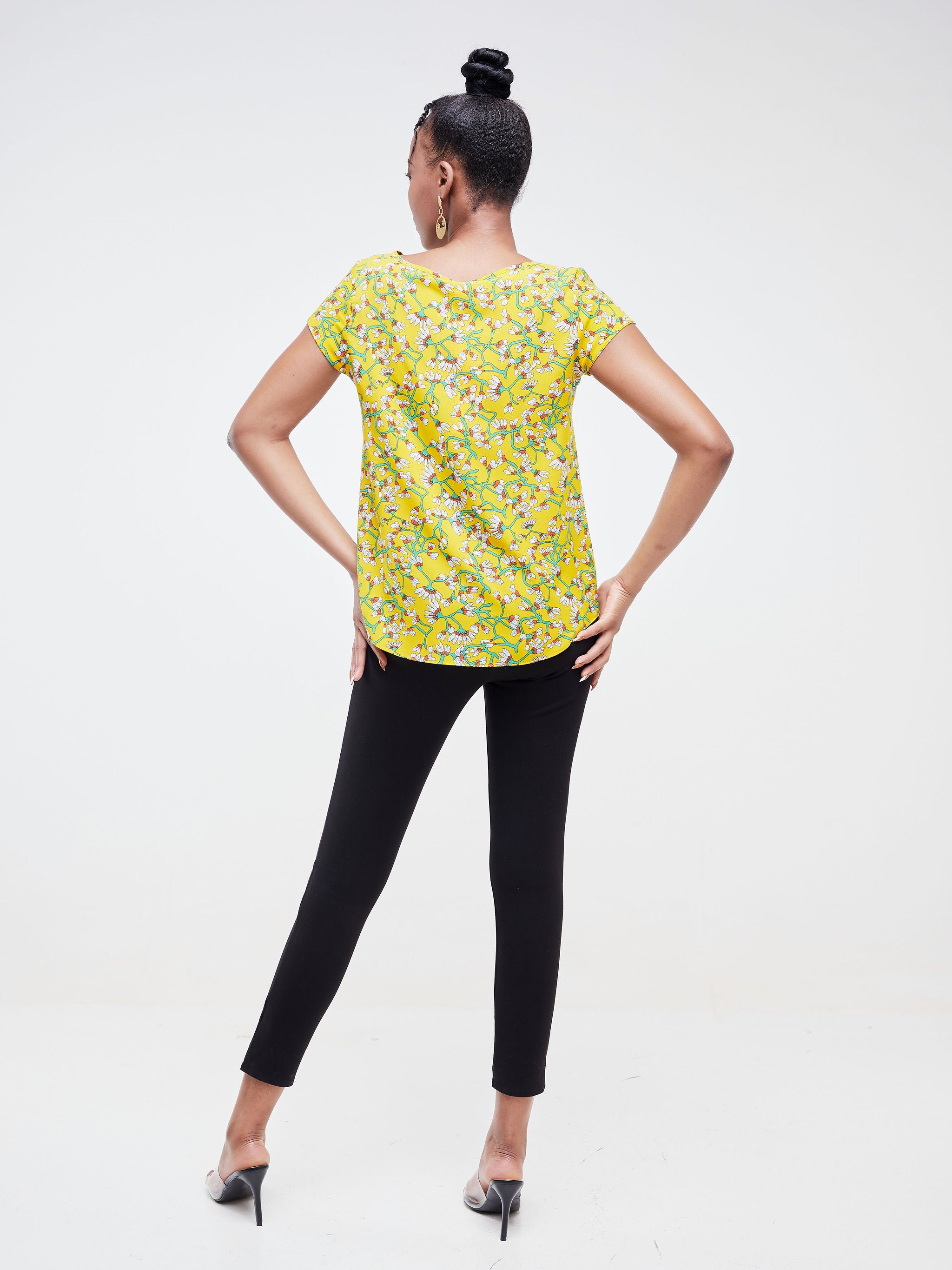 Vivo Basic Crepe Cap Sleeved Top - Yellow / Green Floral Print