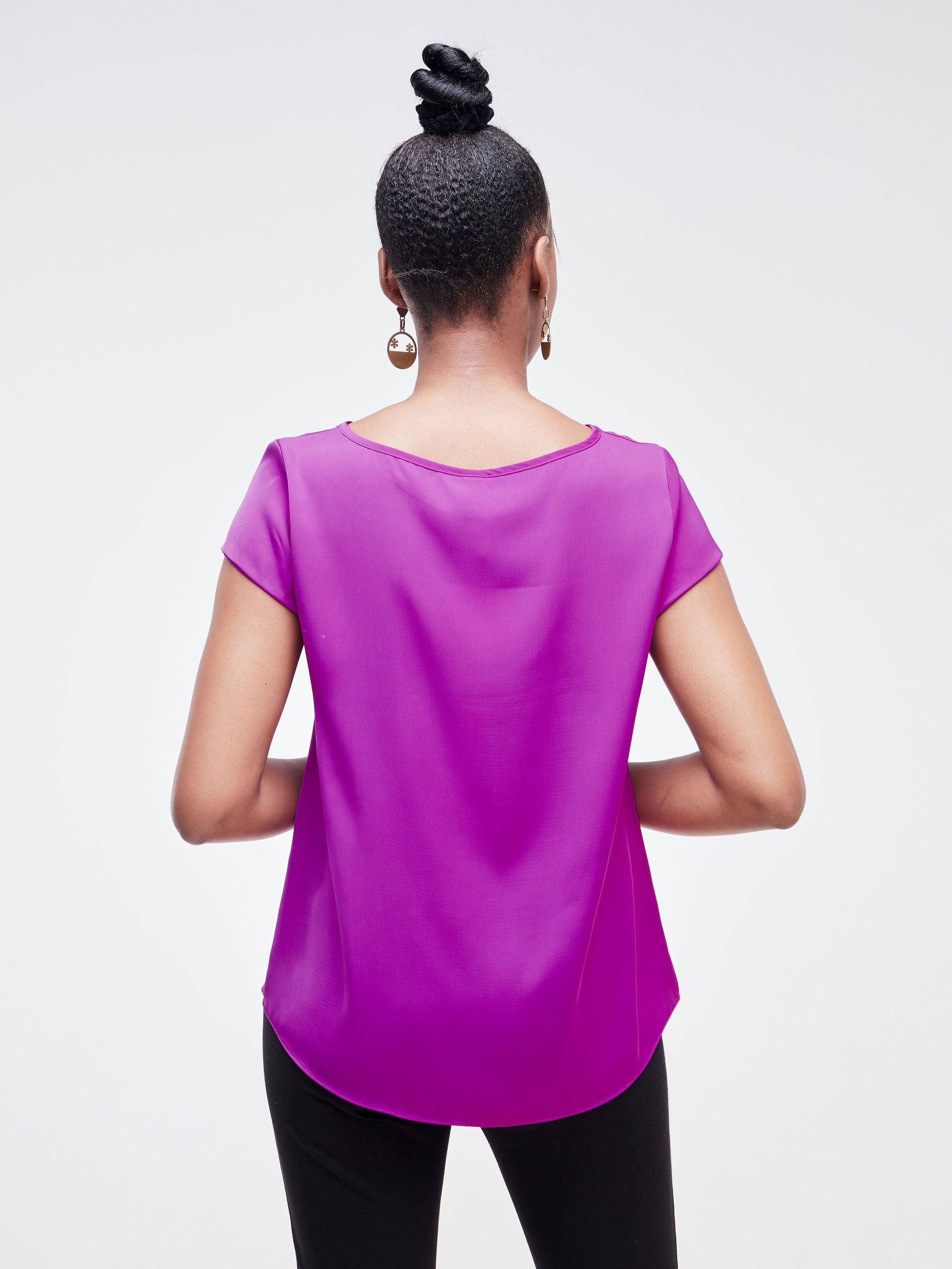 Vivo Basic Crepe Cap Sleeved Top - Light Purple