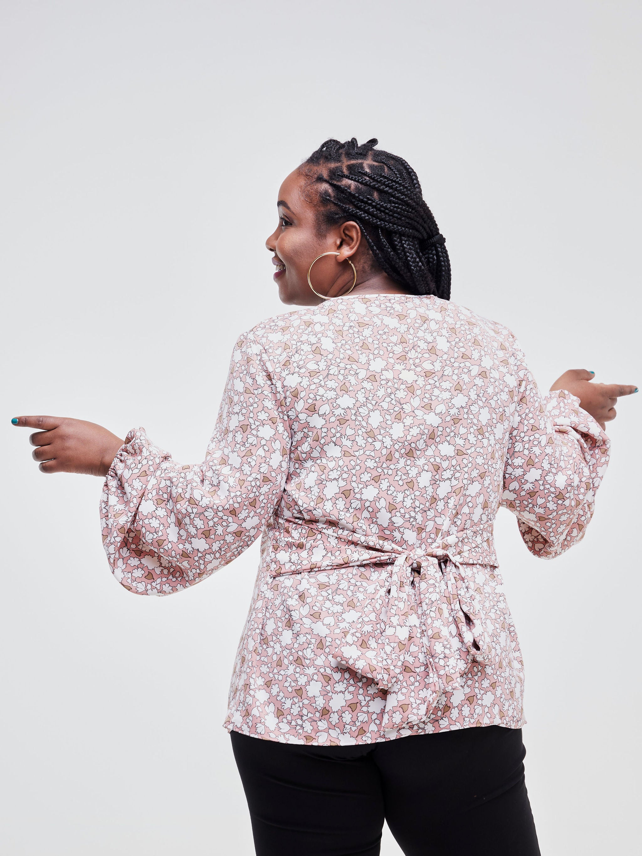 Vivo Dalia Bishop Sleeve Tie Top - Dusty Pink / Off White Floral Print