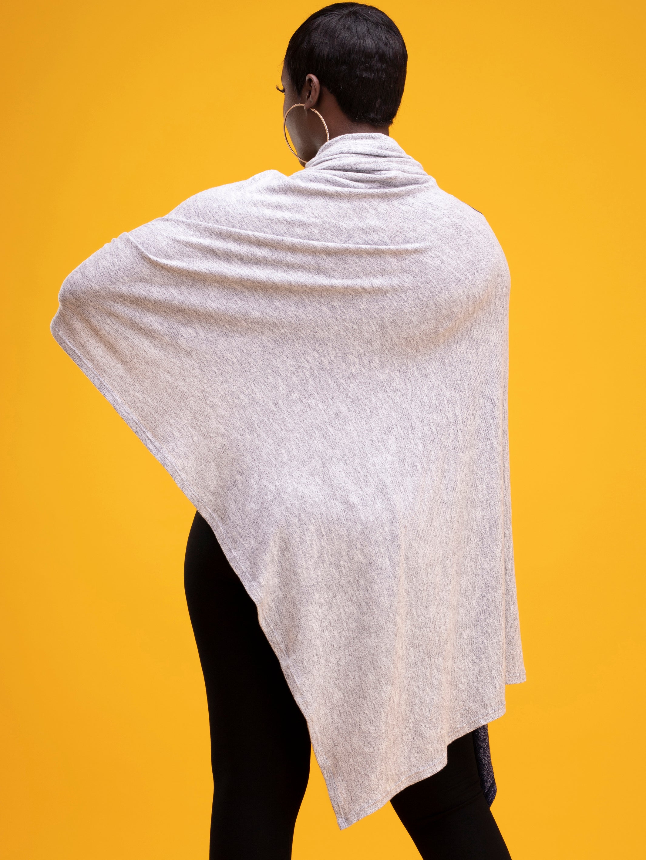 Vivo Zuri Asymmetric Poncho - Grey / Navy