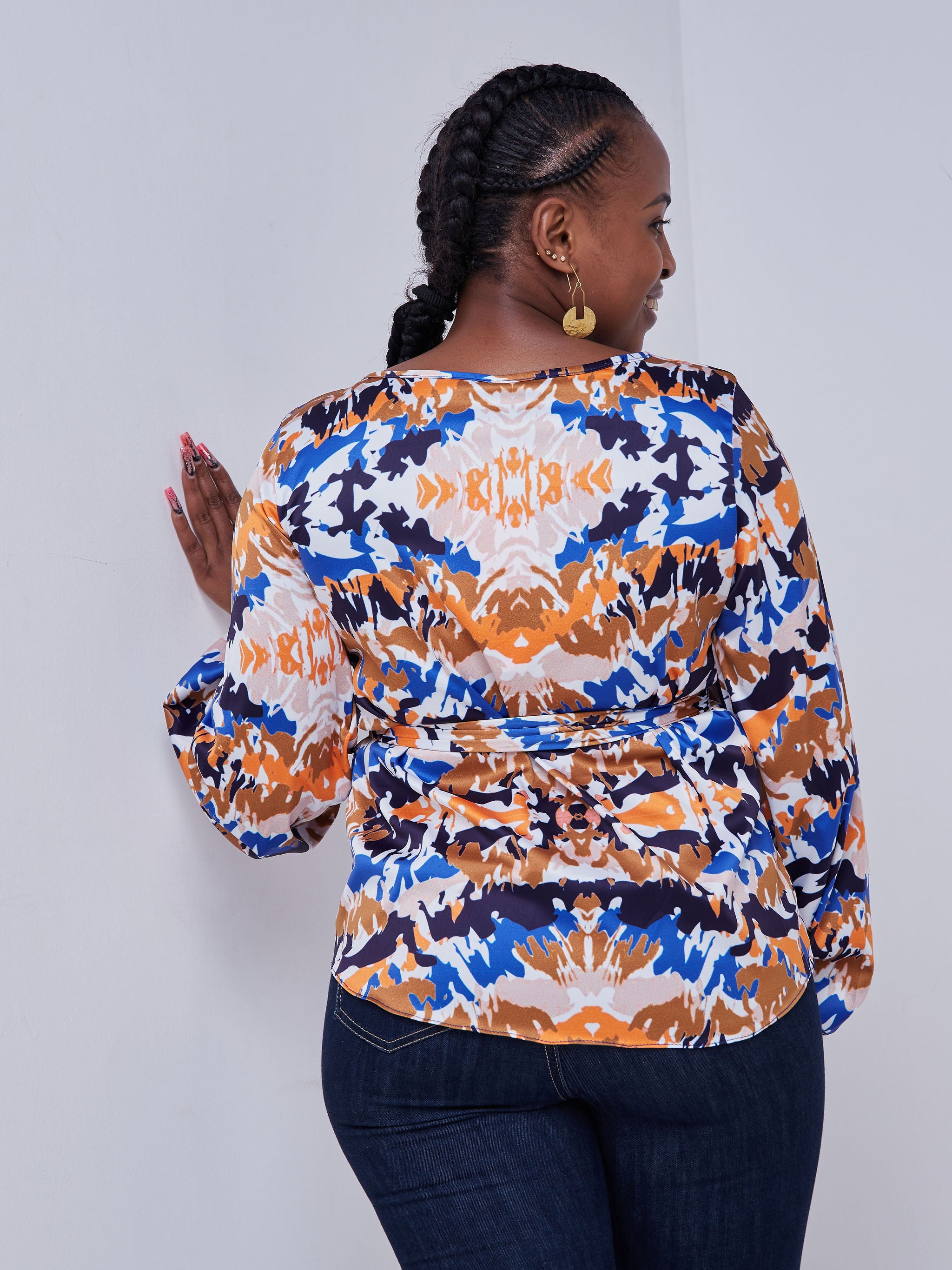 Vivo Basic Satin Bishop Sleeved Top - Blue / White Abstract Print