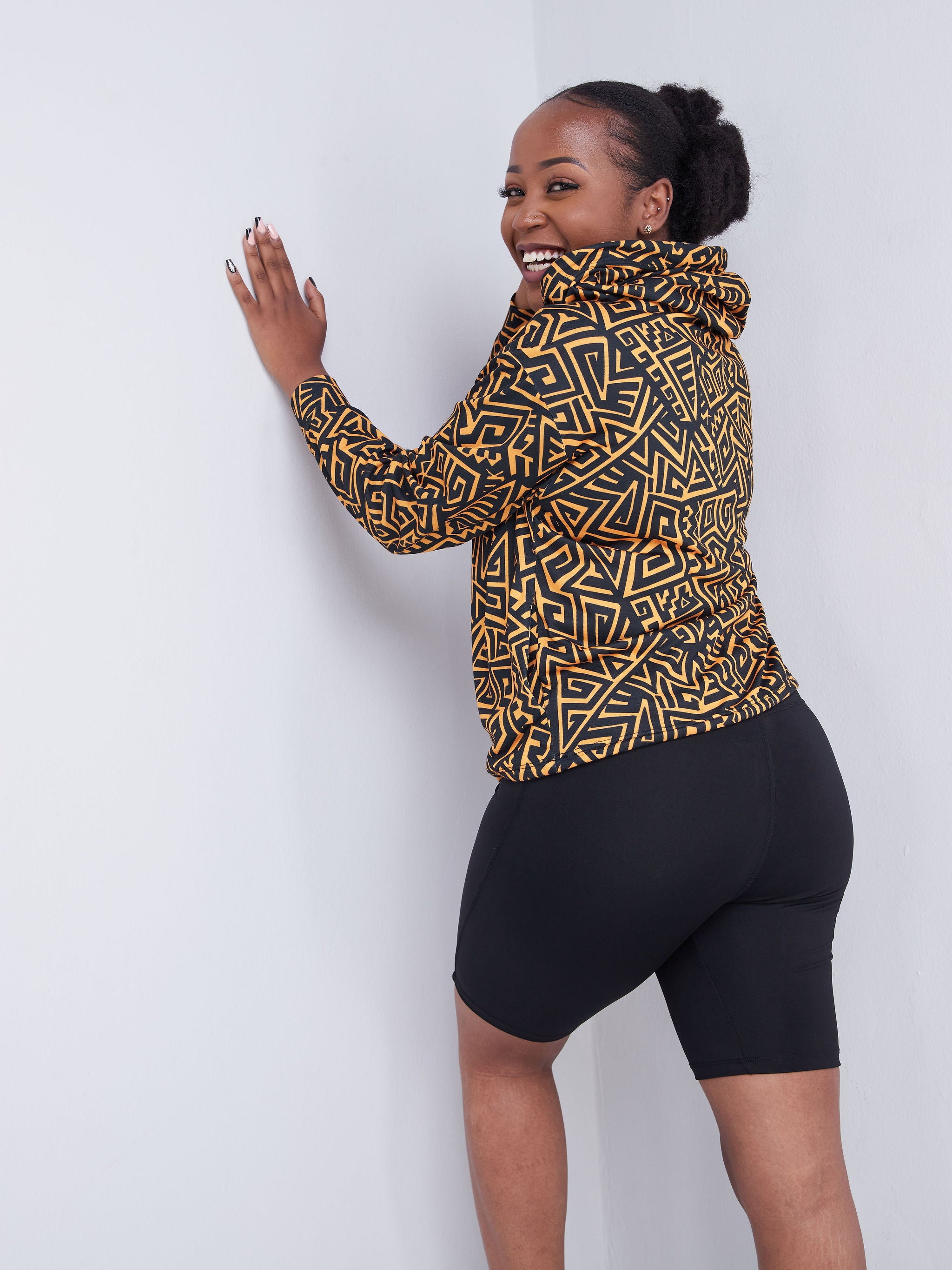 Vivo Fitness Hoodie - Black / Mustard Geometric Print