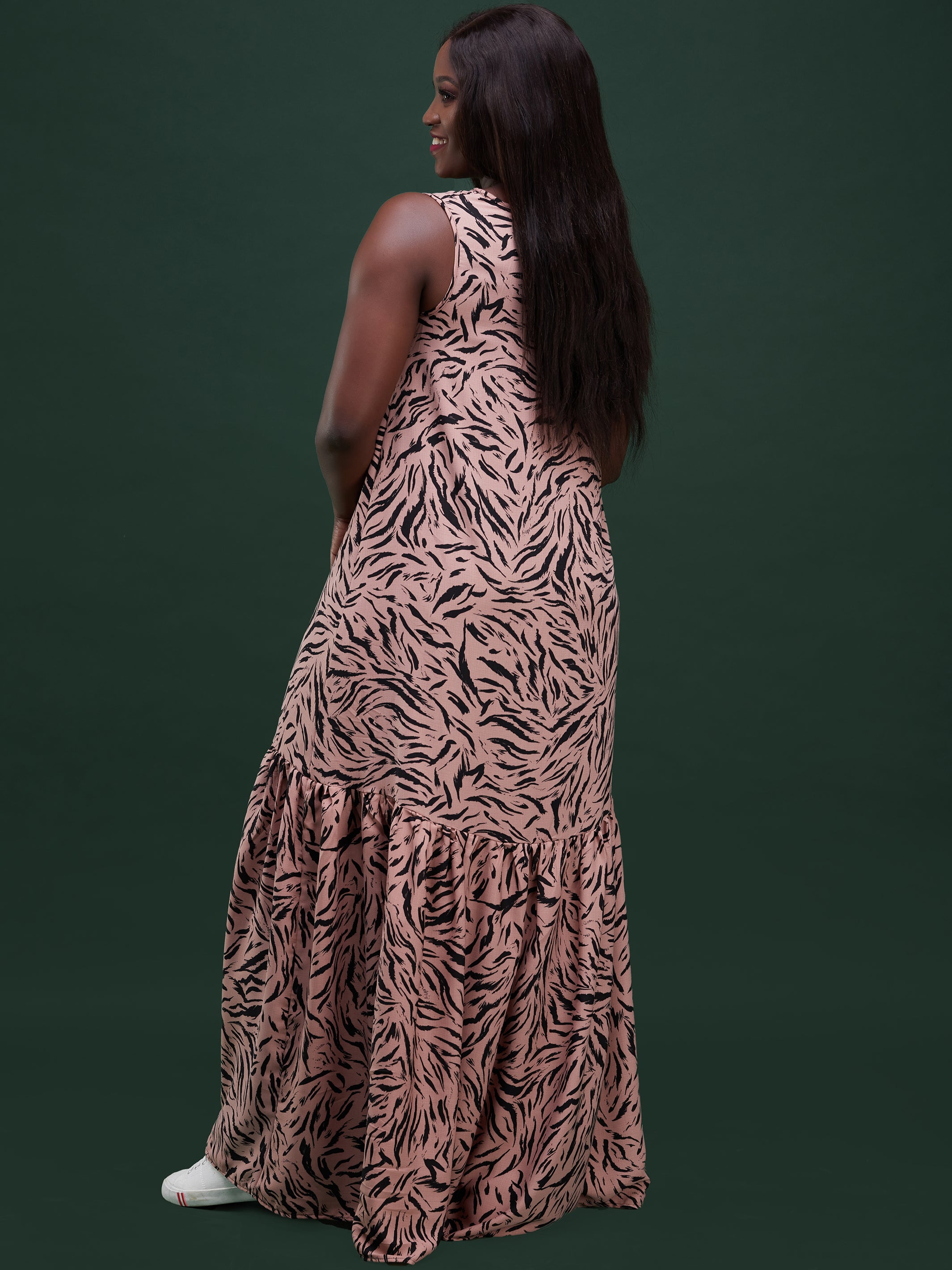 Safari Ayana Sleeveless Maxi Dress - Black / Rust Print