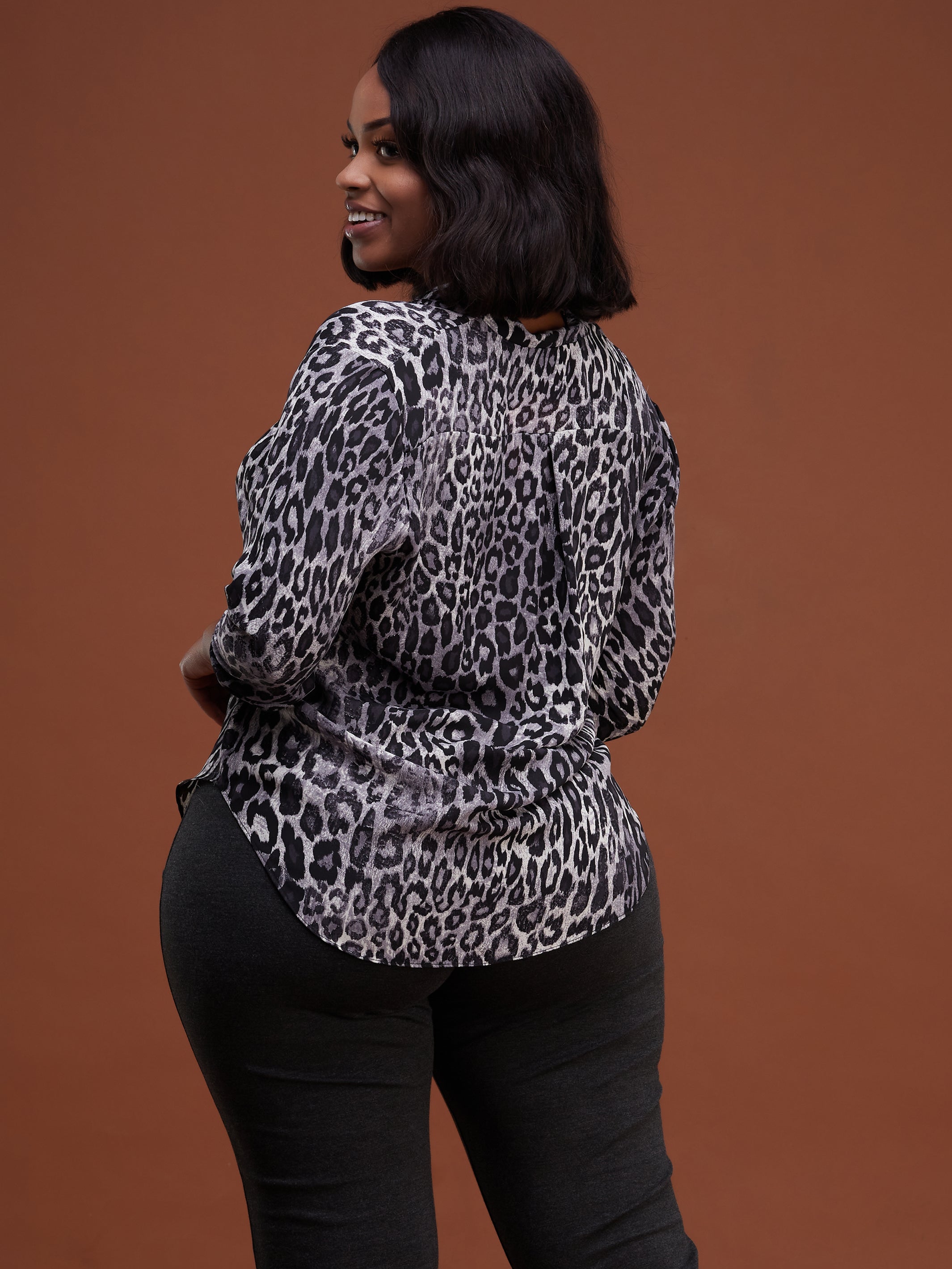 Safari Dua Shirt - Grey Cheetah Print