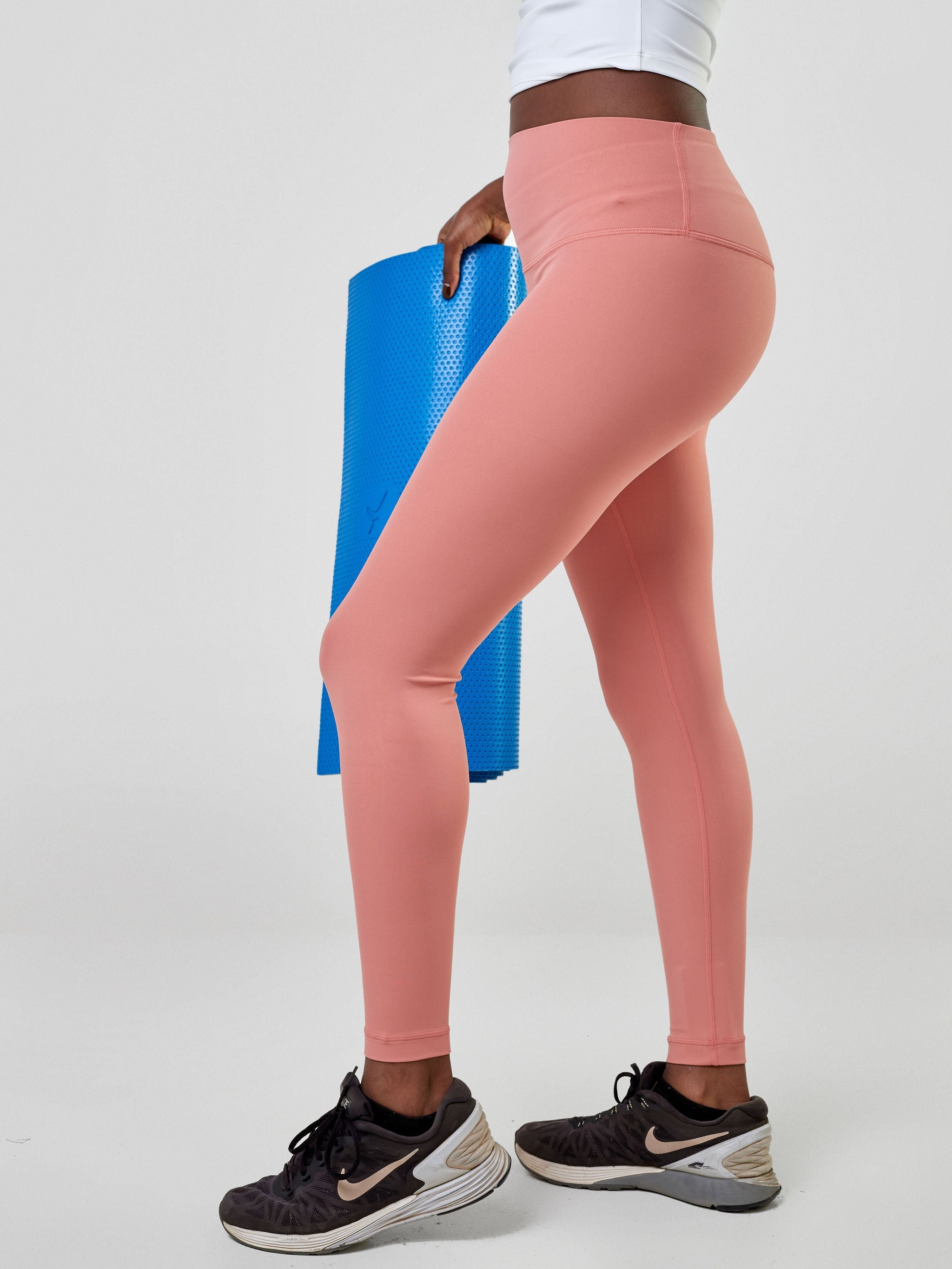 Ava Fitness Bella Workout Leggings - Coral Red