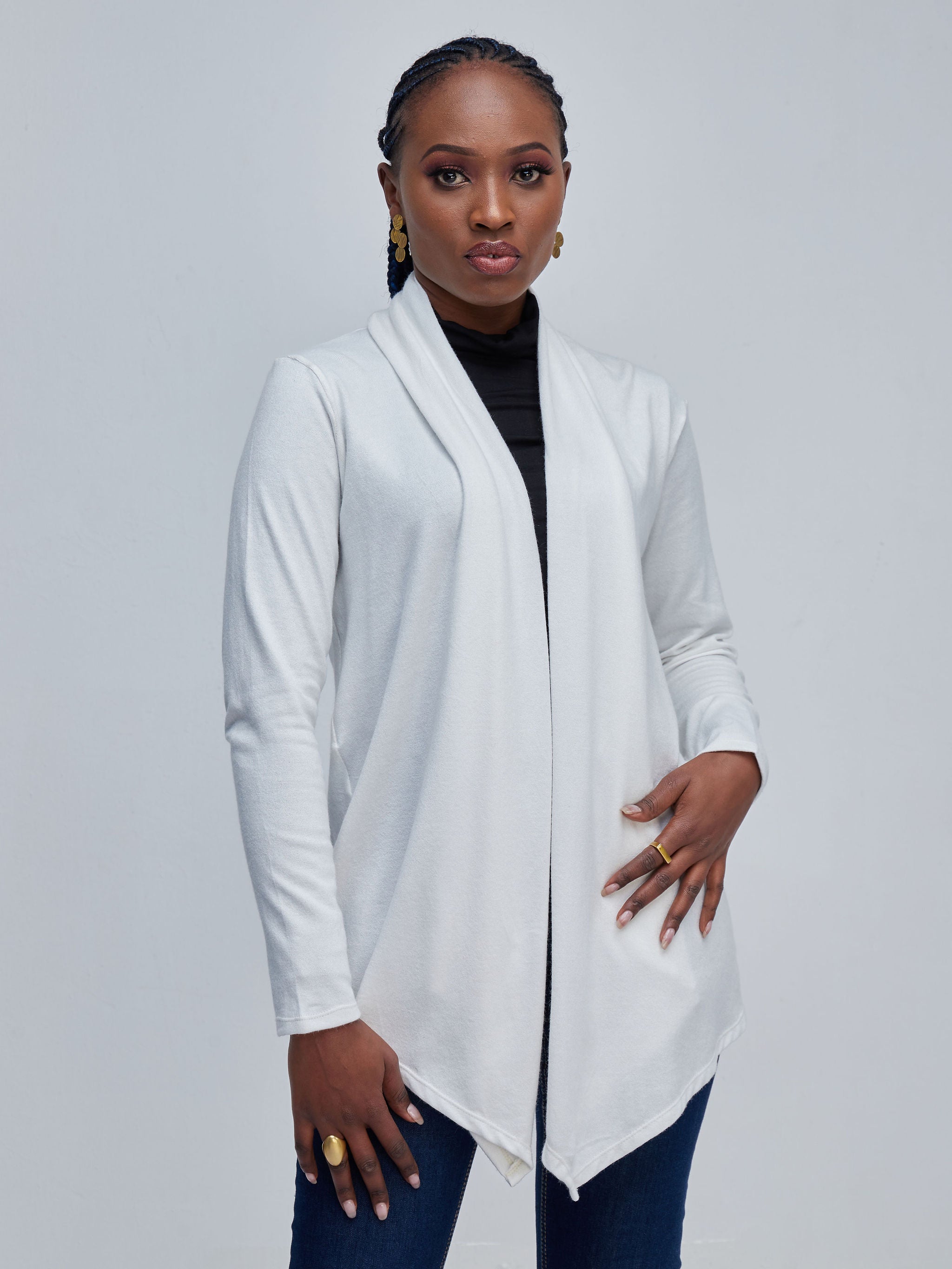 Vivo Basic Joy Sweater - White