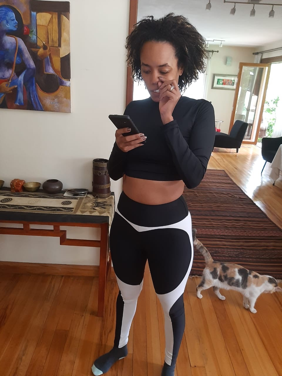 Zoya  Long Sleeve Crop Fitness Top - Sample